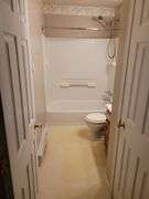 243 Lynnwood Dr. Versailles