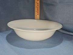 Crown corningware serving bowl