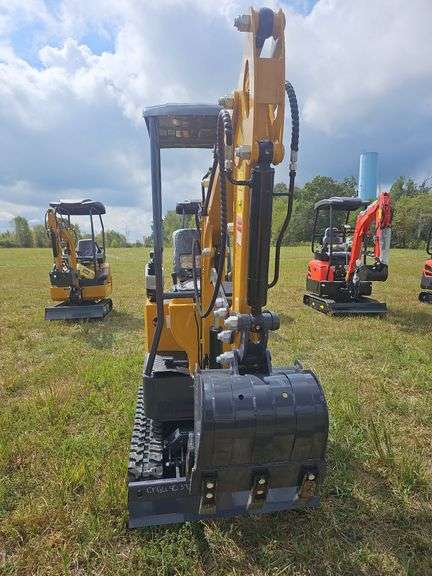CFG Industrial MX12RX Mini Excavator