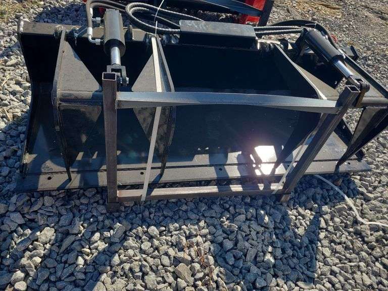 Future Skid Steer Plate Grabber