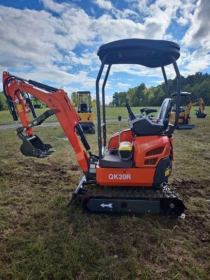 CFG Industrial QK20R Mini Excavator