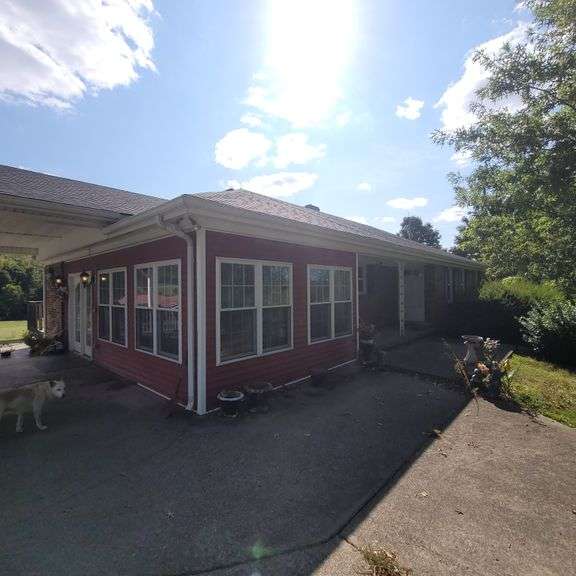 8.5 Acres with 3 Bed 2 Bath House
