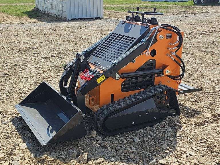 BLACK FRIDAY EQUIPMENT AUCTION