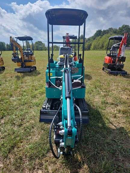 CFG Industrial H15R Mini Excavator