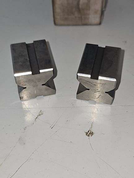 Persion V-Blocks & Clamps