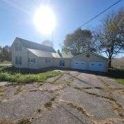 The Eugene & Roberta Hourigan Estate - Former Tractor Dealership Property - Gravel Switch KY