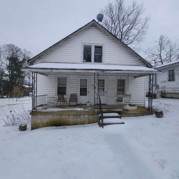 Fixer Upper House in Perryville