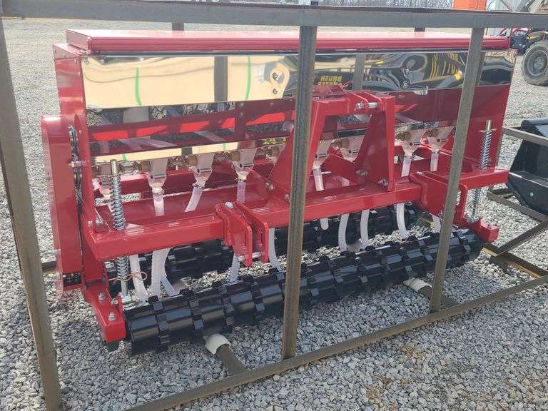 AGT SKID STEER SEEDER