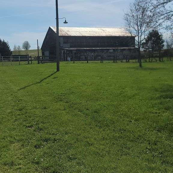 3 Bed 2 Bath Home on 9+/- Acres - Boyle County