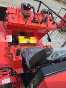 AGT CRAWLER LOADER