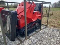 AGT CRAWLER LOADER