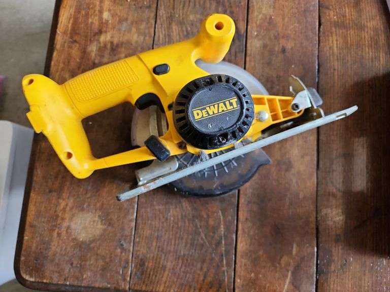 Dewalt Cordless Circular Saw