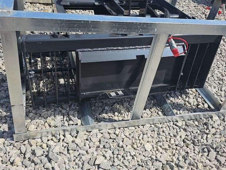 LANDHONOR MINI SKID STEER ROCK GRAPPLE