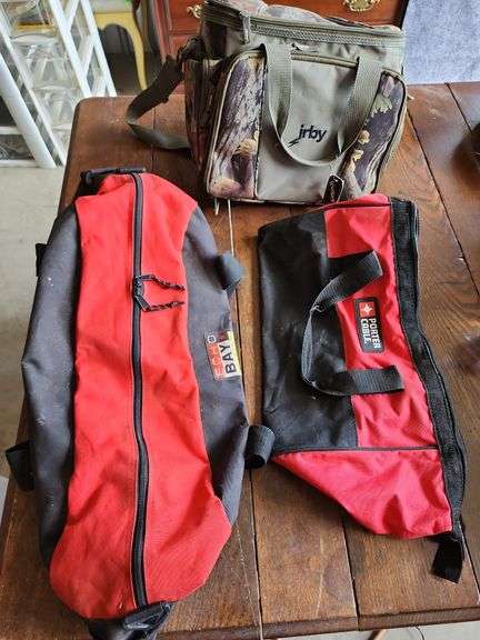 Irby Insulated Camo Cooler Bag & Tool Bags