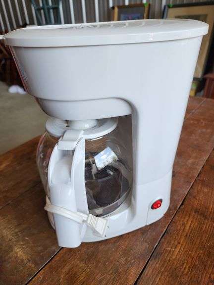 Mainstays Coffee Maker with Glass Carafe