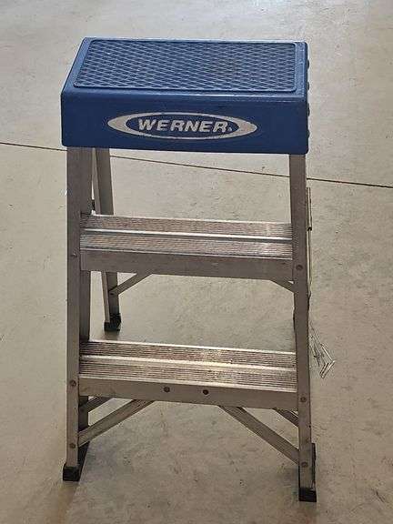 Werner 2ft Aluminum Step Ladder