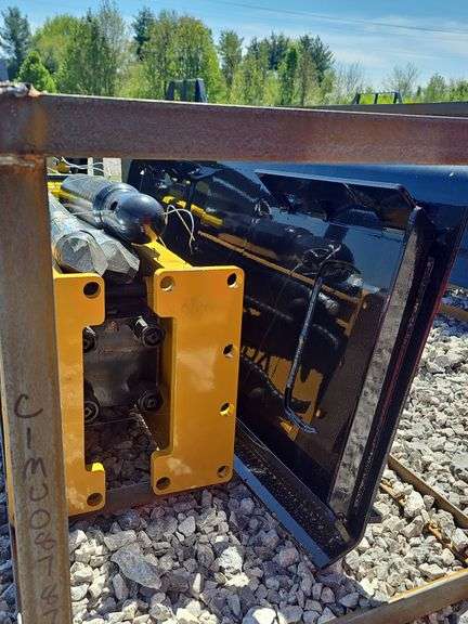 AGT SKID STEER BREAKER HAMMER