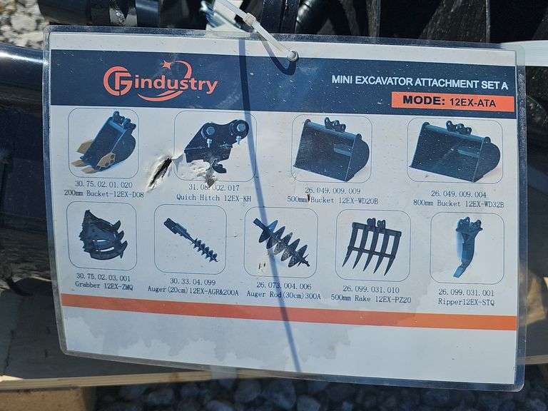 AGT MINI EXCAVATOR ATTACHMENT SET