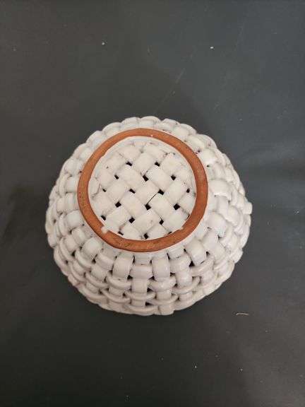 Ceramic Basket-Style Serving Dishwith Poinsetta & Holly Berry Design