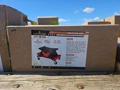 LAND HONOR 300LB TOOL STOOL