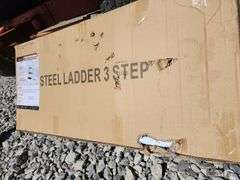 LAND HONOR 3 STEP SAFETY LADDER