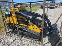 CFG SKID STEER LOADER