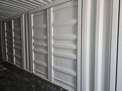 40' SHIPPING CONTAINER