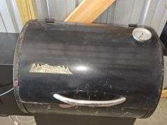 Traeger Lil' Tex Wood Pellet Grill