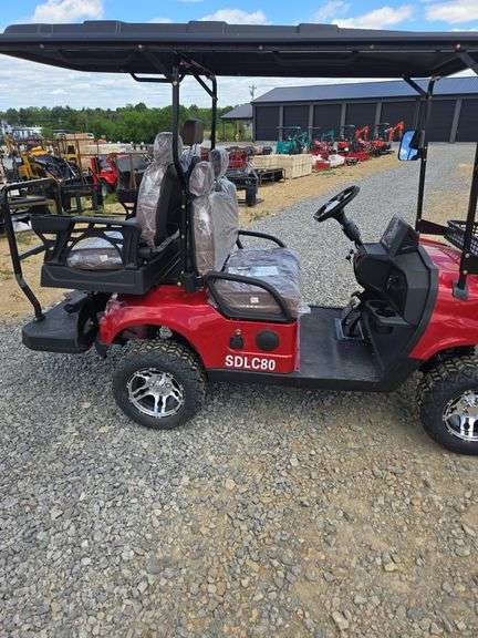 SDLANCH ELECTRIC 4-SEATER GOLF CART