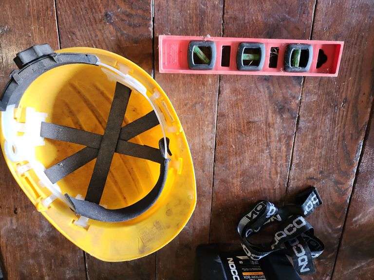 NOCO SNAP TOP BATTERY BOX and more