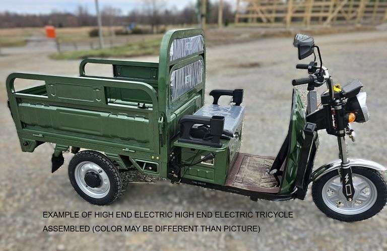 HIGH-END ELECTRIC TRICYCLE