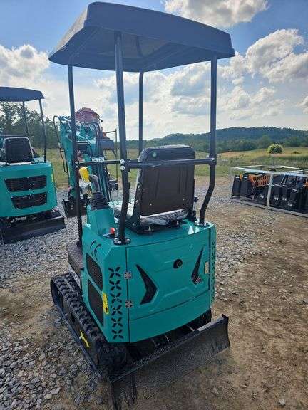 CFG INDUSTRIAL MH12RX MINI EXCAVATOR