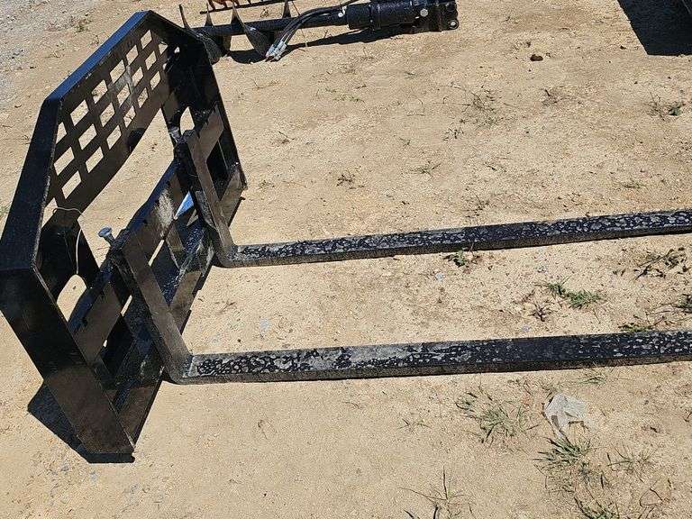 FUTURE SKID STEER FORK