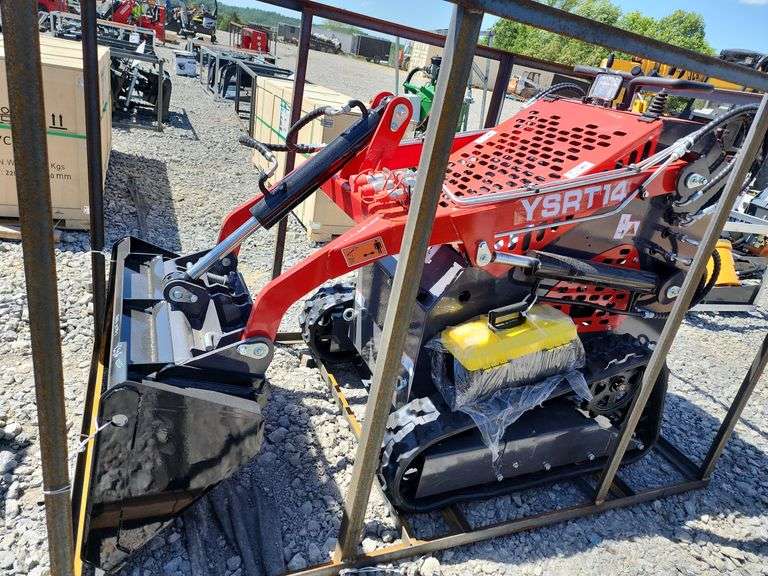 AGT MINI SKID STEER YSRT14 TRACK LOADER