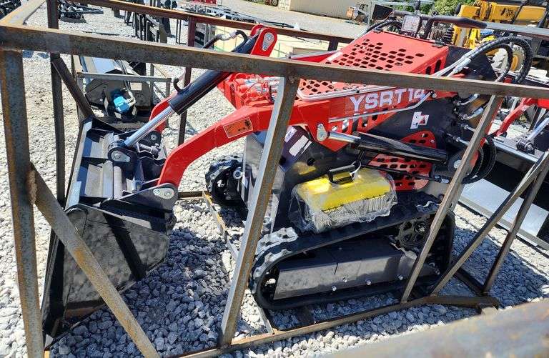AGT MINI SKID STEER YSRT14 TRACK LOADER