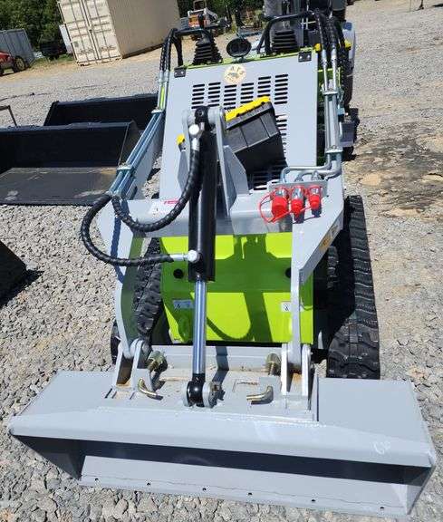 ATS-T460 MINI SKID STEER LOADER