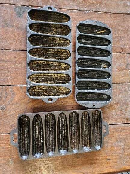 Vintage Cast Iron Cornstick Pans