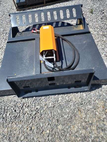 WOLVRINE 72" BRUSH CUTTER