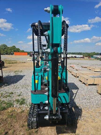 CFG INDUSTRIAL H15R MINI EXCAVATOR