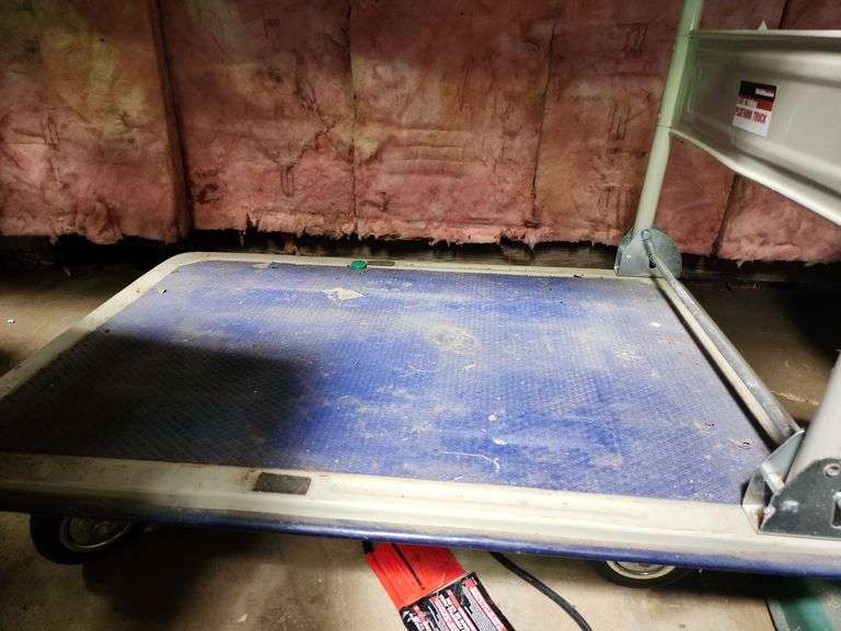 Handyman platform truck