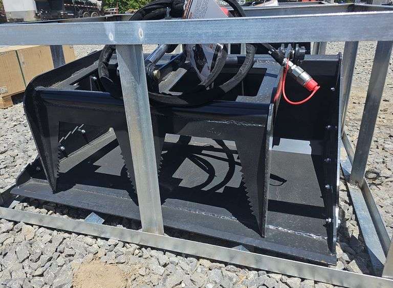 LANDHONOR MINI SKID STEER GRAPPLE BUCKET