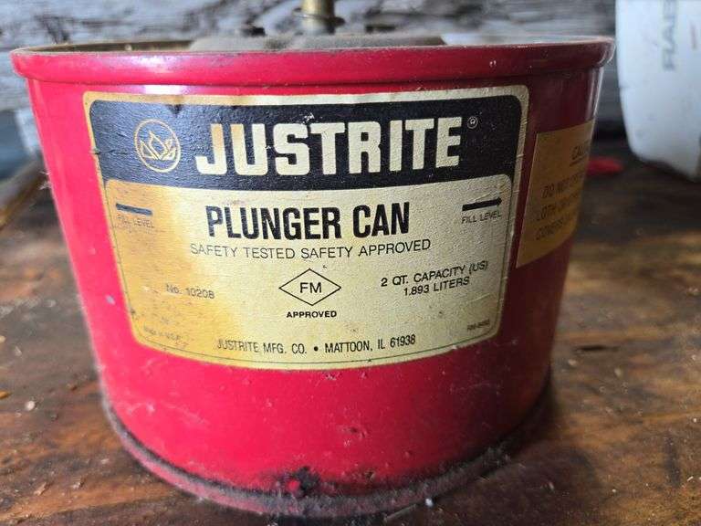 Justrite Plunger Can