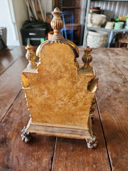 Vintage-style Gold Metal Quartz Mantle Clock