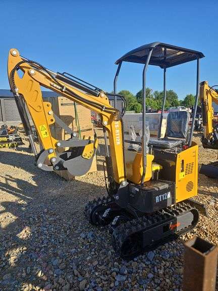 ATS -RT12R MINI EXCAVATOR