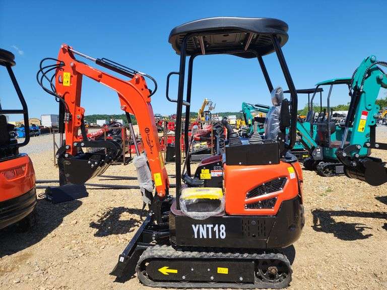 CFG INDUSTRIAL YNT18 MINI EXCAVATOR