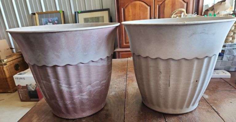Plastic Flower Pots