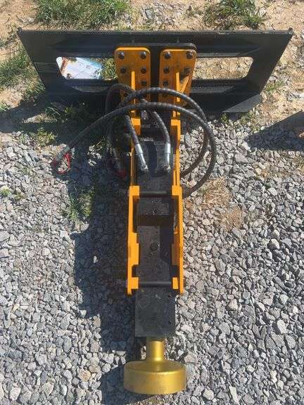 FUTURE SKID STEER PILE HAMMER