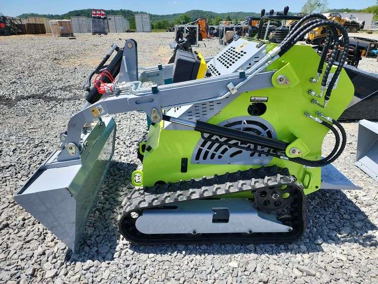 ATS-T460 MINI SKID STEER LOADER
