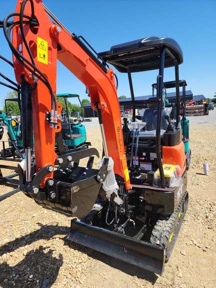 CFG INDUSTRIAL YNT18 MINI EXCAVATOR