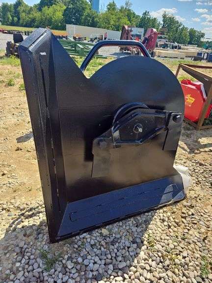 RAYTREE 44' ARTICULATING BRUSH CUTTER